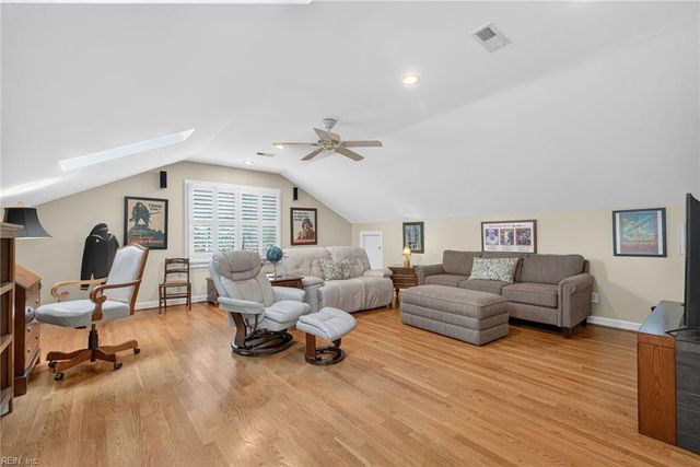 100 Holdsworth RD, Williamsburg, VA 23185