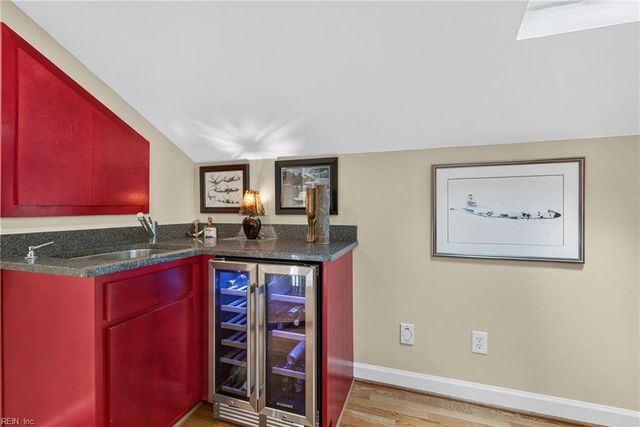 100 Holdsworth RD, Williamsburg, VA 23185