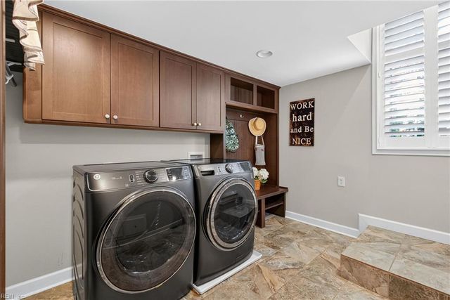 100 Holdsworth RD, Williamsburg, VA 23185