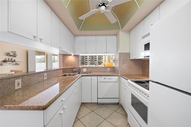 4010 Galt Ocean Drive 310, Fort Lauderdale, FL 33308