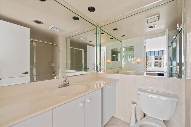 4010 Galt Ocean Drive 310, Fort Lauderdale, FL 33308