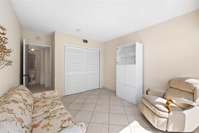 4010 Galt Ocean Drive 310, Fort Lauderdale, FL 33308