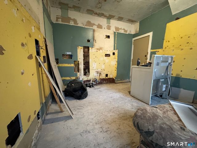 472 Edgewood Street, Hartford, CT 06112