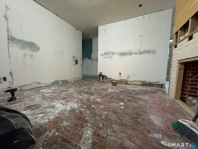 472 Edgewood Street, Hartford, CT 06112