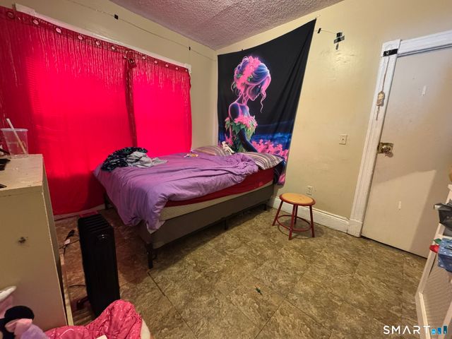 472 Edgewood Street, Hartford, CT 06112