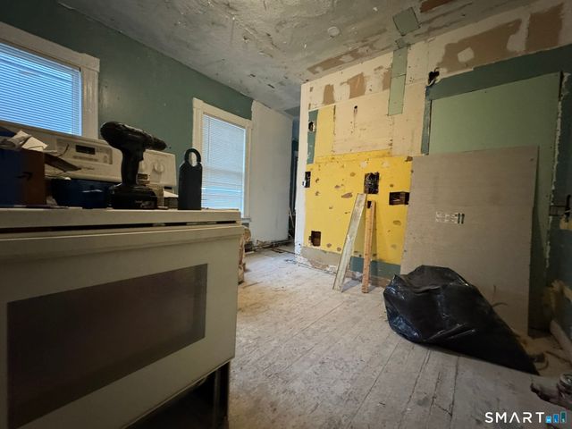 472 Edgewood Street, Hartford, CT 06112