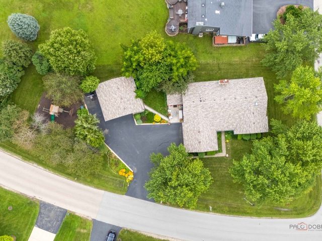 717 Roberts Road, Winthrop Harbor, IL 60096
