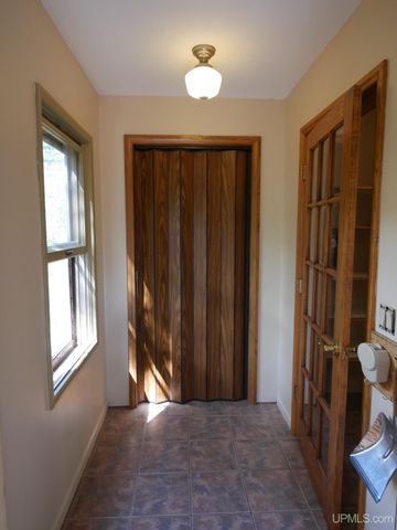 1092 Bernard Street, Copper Harbor, MI 49918