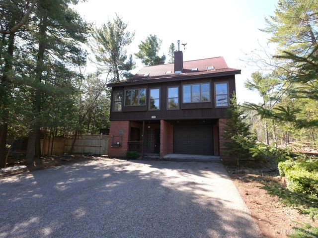 1092 Bernard Street, Copper Harbor, MI 49918