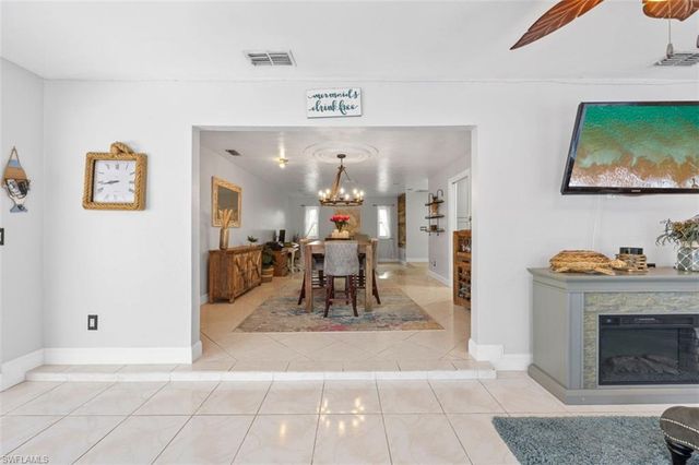 17235 Castleview DR, North Fort Myers, FL 33917