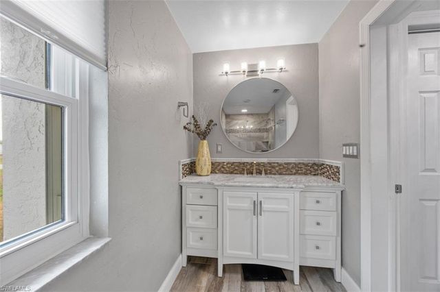 17235 Castleview DR, North Fort Myers, FL 33917