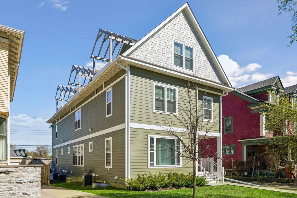 2109 Aldrich Avenue S, Minneapolis, MN 55405 — exterior
