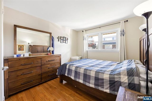 92 Cedarhurst Avenue, Woodland Park, NJ 07424