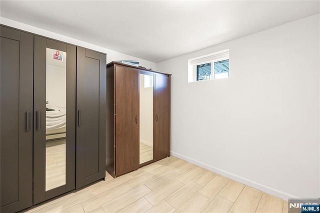 92 Cedarhurst Avenue, Woodland Park, NJ 07424