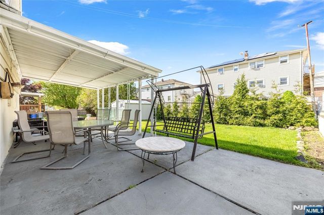 92 Cedarhurst Avenue, Woodland Park, NJ 07424