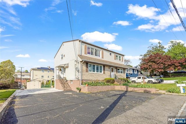 92 Cedarhurst Avenue, Woodland Park, NJ 07424