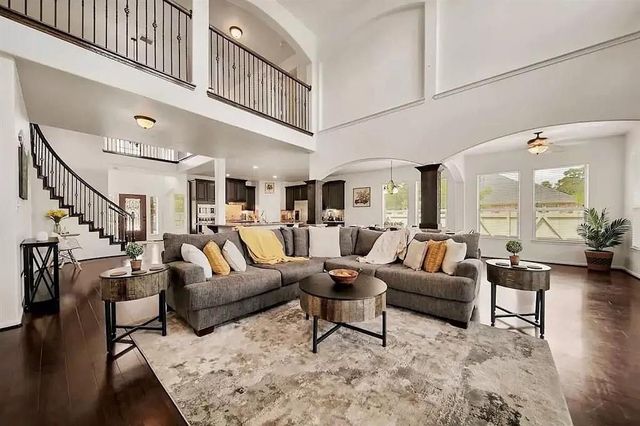 8133 Tranquil Lake Way, Conroe, TX 77385