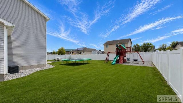 2995 N Lucina Avenue, Idaho Falls, ID 83401