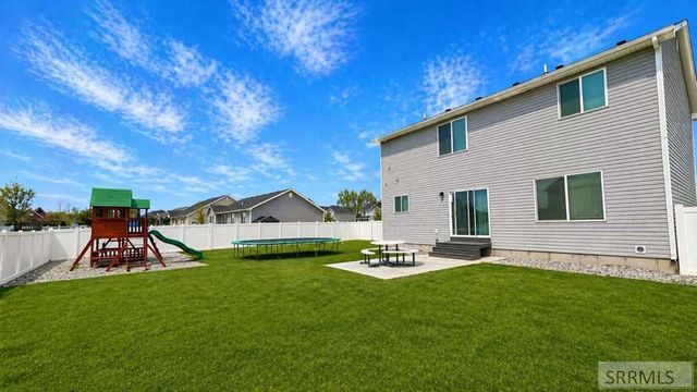 2995 N Lucina Avenue, Idaho Falls, ID 83401