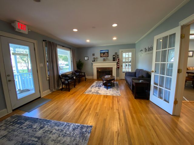 814 N Cedar Street A & B, Summerville, SC 29483