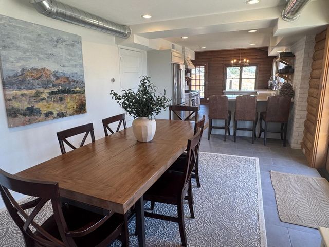 20146 Nicholas Road, Clovis, CA 93619