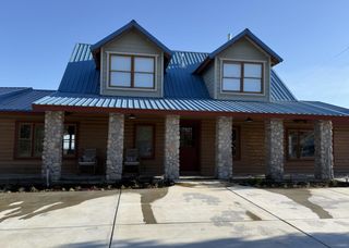 20146 Nicholas Road, Clovis, CA 93619