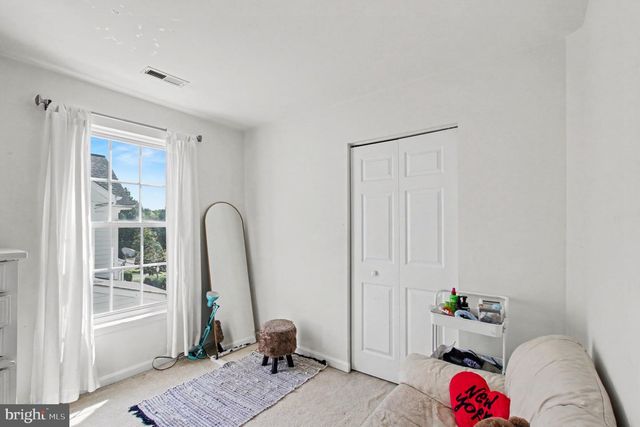 17649 HAMPSTEAD RIDGE CT, Dumfries, VA 22026