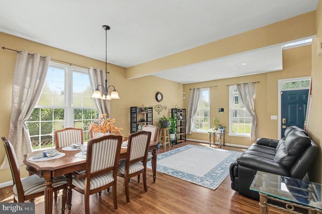 17649 HAMPSTEAD RIDGE CT, Dumfries, VA 22026