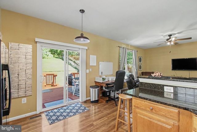 17649 HAMPSTEAD RIDGE CT, Dumfries, VA 22026