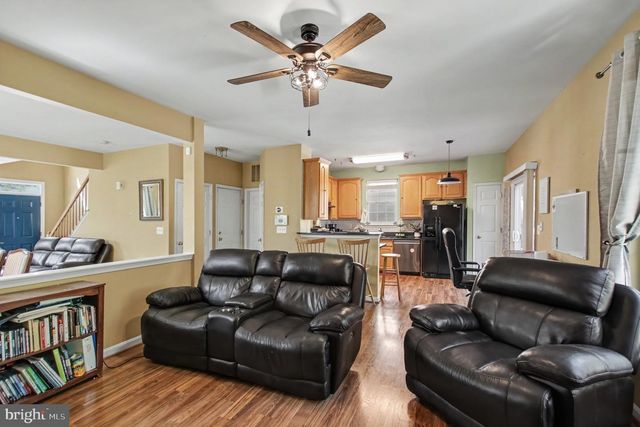 17649 HAMPSTEAD RIDGE CT, Dumfries, VA 22026