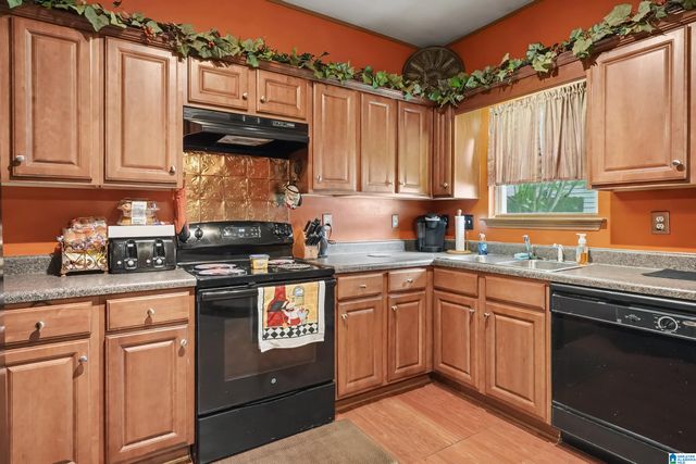 12952 WOODLAND PARK CIRCLE, Mccalla, AL 35111