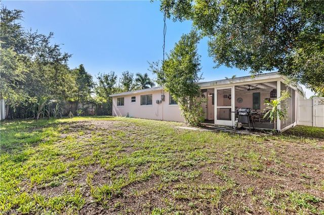 1643 Ricardo AVE, Fort Myers, FL 33901