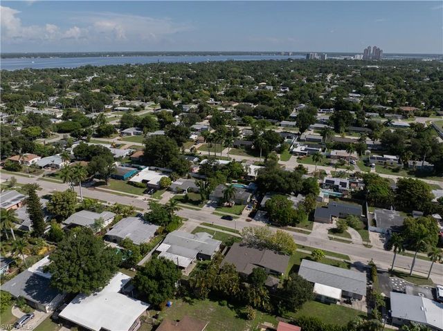 1643 Ricardo AVE, Fort Myers, FL 33901