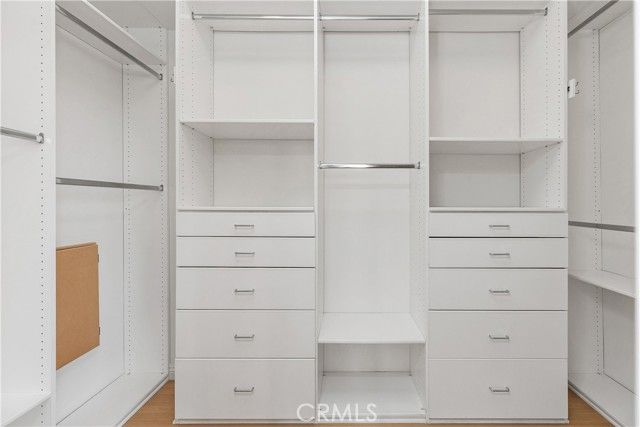 22 Apple Valley, Irvine, CA 92602