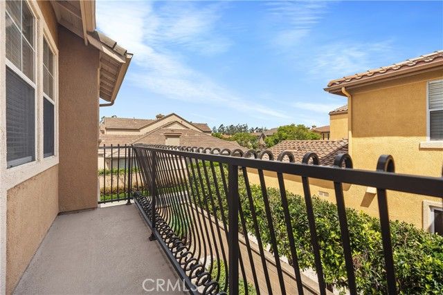 22 Apple Valley, Irvine, CA 92602