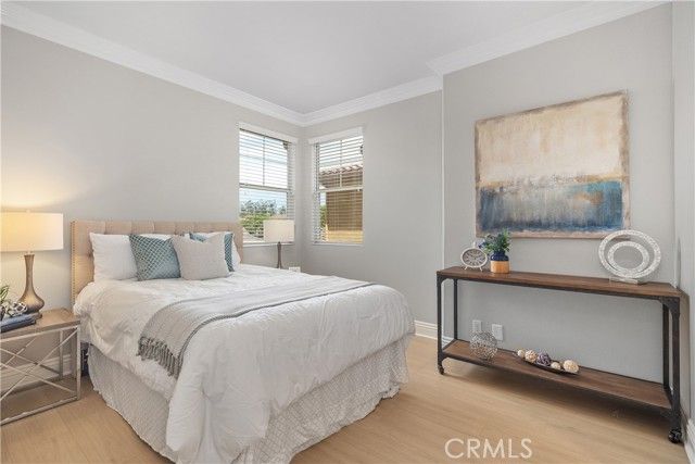 22 Apple Valley, Irvine, CA 92602