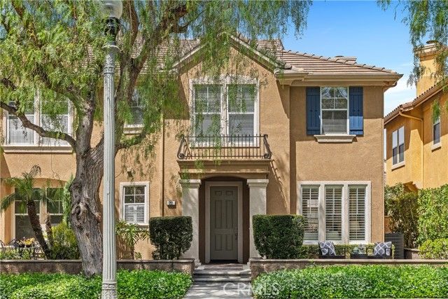 22 Apple Valley, Irvine, CA 92602