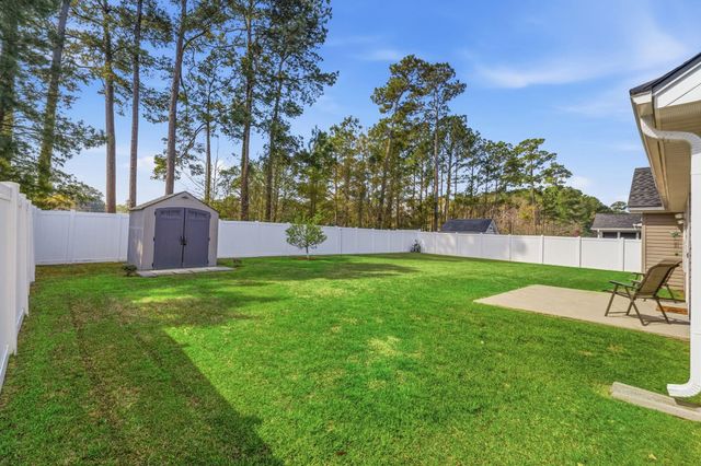 421 Carolina Woods Dr., Myrtle Beach, SC 29588