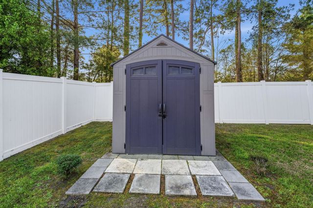 421 Carolina Woods Dr., Myrtle Beach, SC 29588