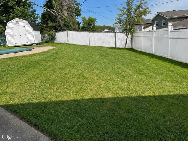 6818 YATARUBA DR, Baltimore, MD 21207