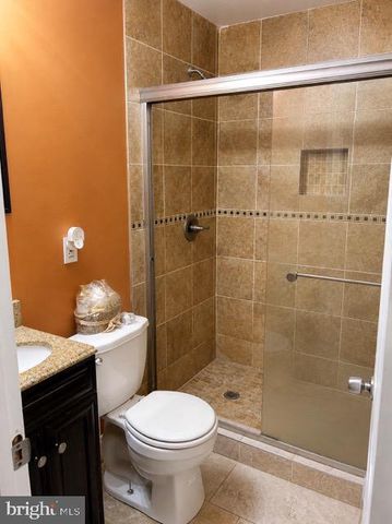 6818 YATARUBA DR, Baltimore, MD 21207