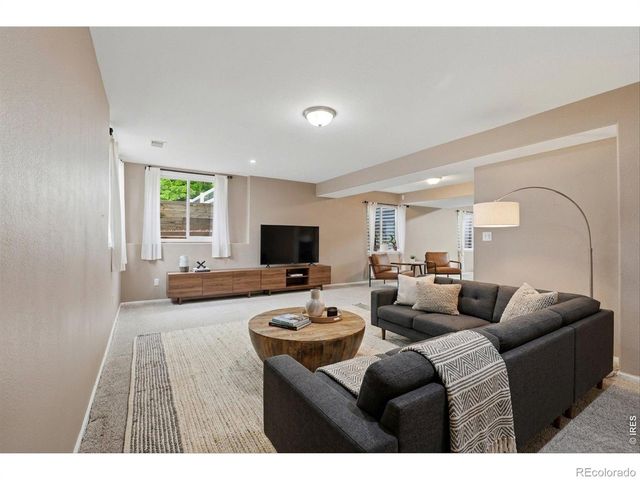 104 Grand View Circle, Mead, CO 80542