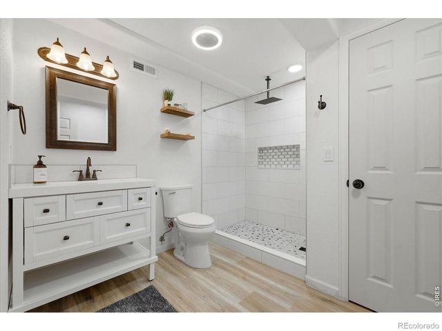 104 Grand View Circle, Mead, CO 80542