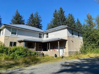 33784 Nash Road, Seward, AK 99664