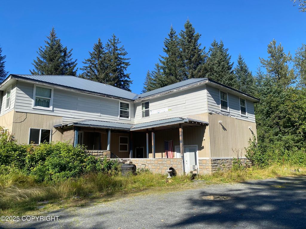 33784 Nash Road, Seward, AK 99664