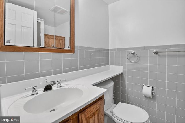 4709 RIVER RD, Bethesda, MD 20816