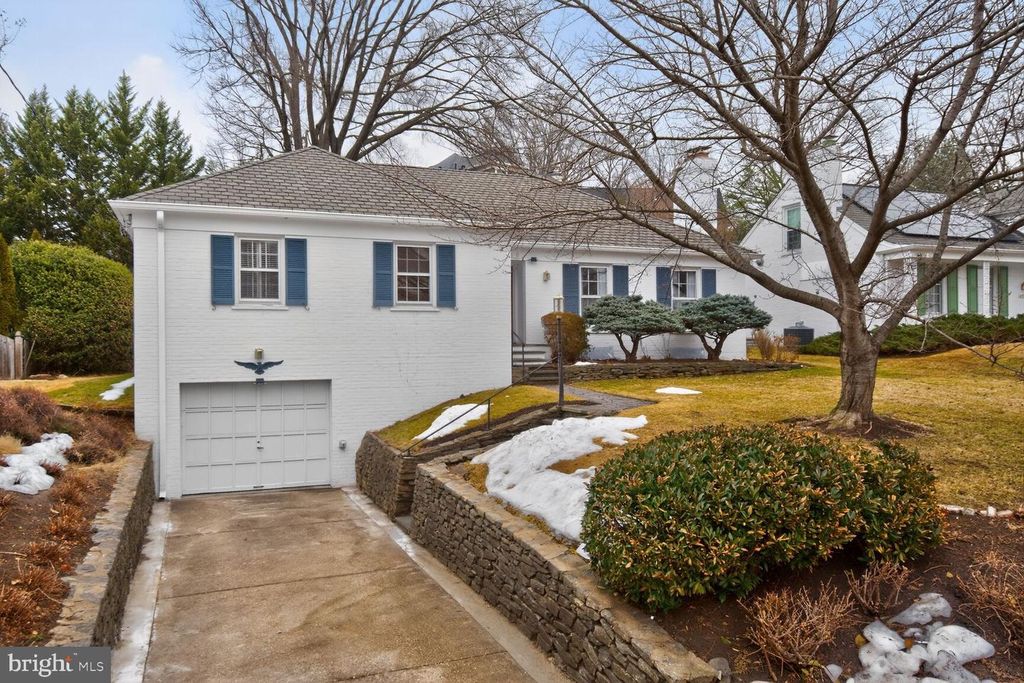 4709 RIVER RD, Bethesda, MD 20816