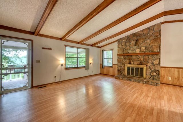 496 Forest Circle, Blairsville, GA 30512