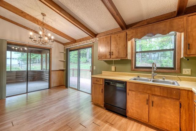 496 Forest Circle, Blairsville, GA 30512