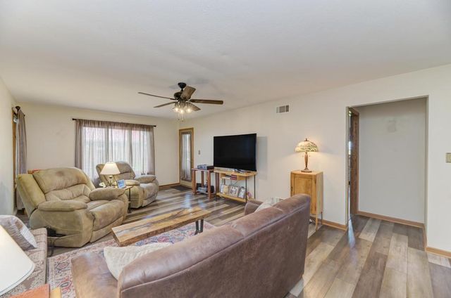 104 N Cedar Street, Gardner, IL 60424